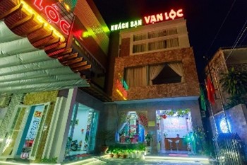 Van Loc 